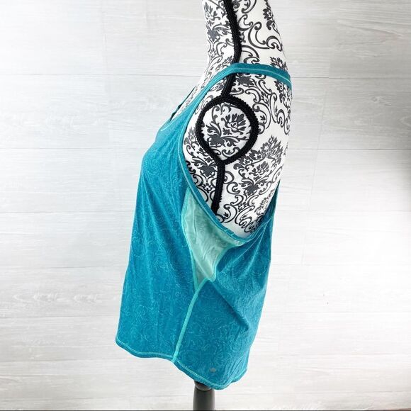 Lululemon Fast Lane Singlet Tank Top - Picture 9 of 10